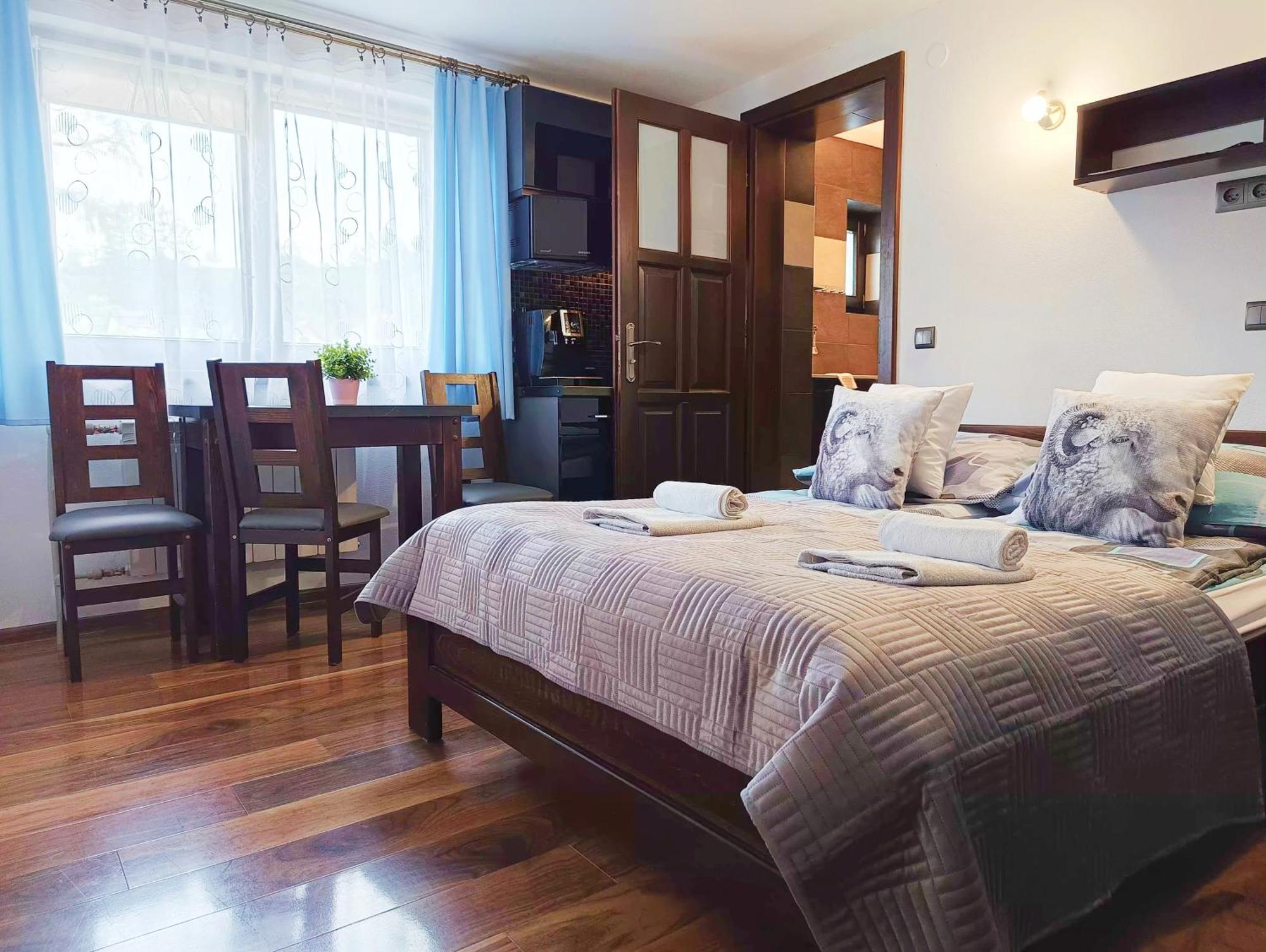 Pokoje I Apartamenty U Sabiny - Dostep Do Jacuzzi Tylko W Wybranych Opcjach Sprawdz Ponizej Szczegoly Rezerwacji シュツァブニツァ 部屋 写真