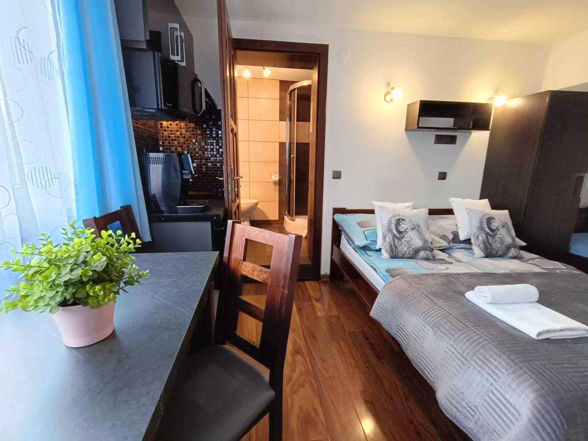 Pokoje I Apartamenty U Sabiny - Dostep Do Jacuzzi Tylko W Wybranych Opcjach Sprawdz Ponizej Szczegoly Rezerwacji シュツァブニツァ 部屋 写真